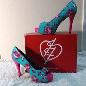 Teal/pink anchor heels